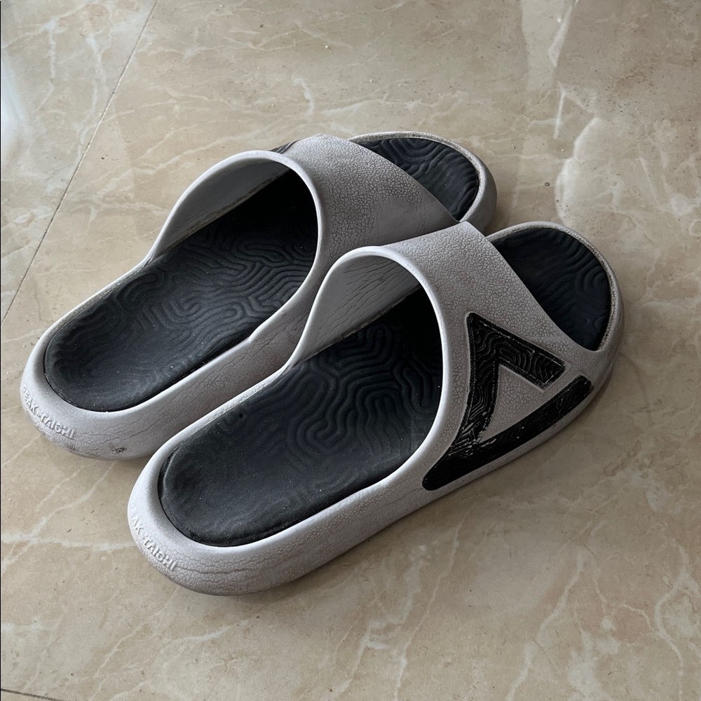 Gray Slide Sandals with Black Footbed and Side Triangle Logo